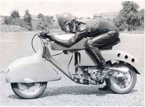 Het scootermerk Lambretta staat dit jaar in warme belangstelling tijdens Moto Retro in Wieze